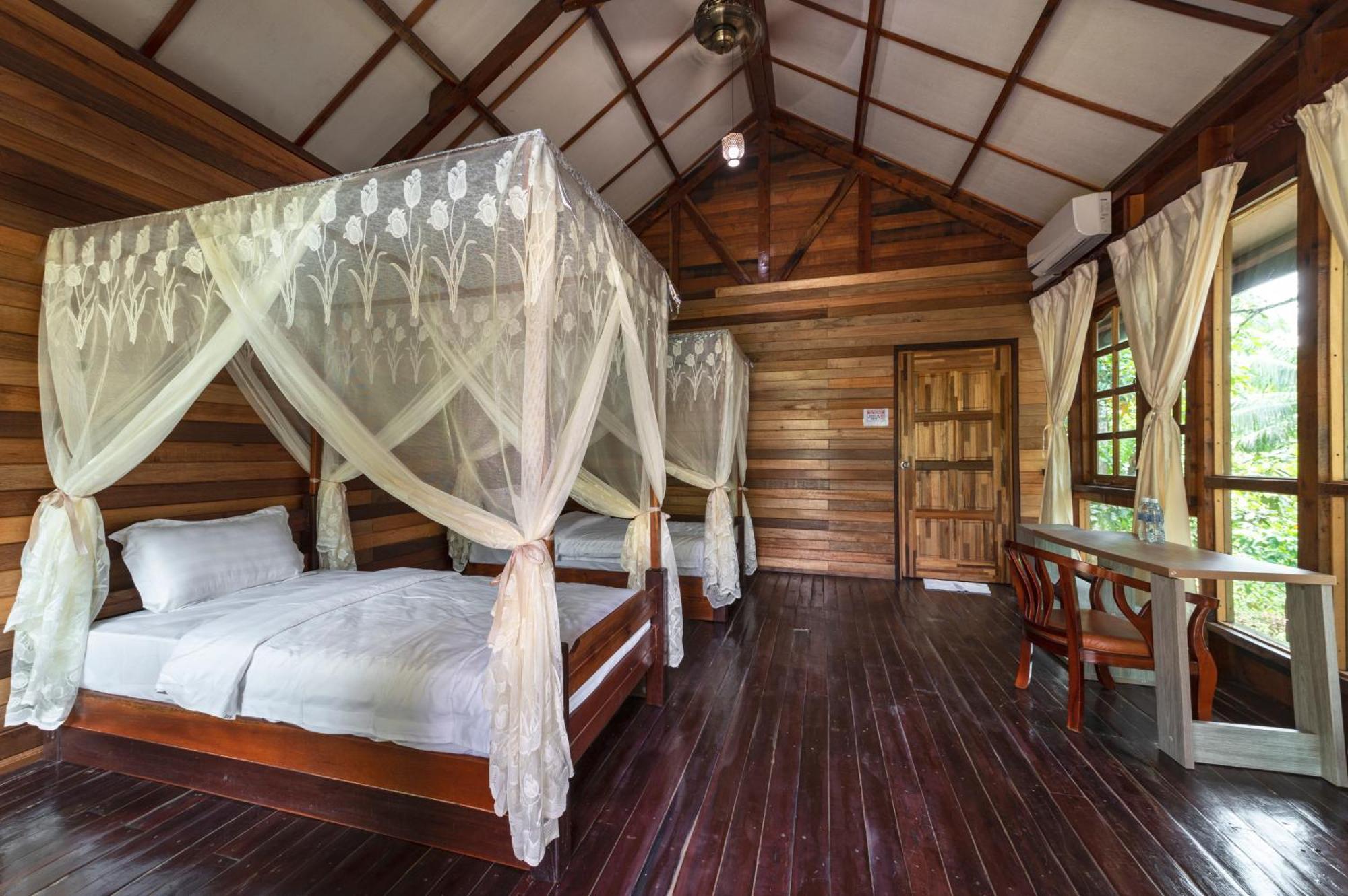 Borneo Sepilok Rainforest Resort Ngoại thất bức ảnh