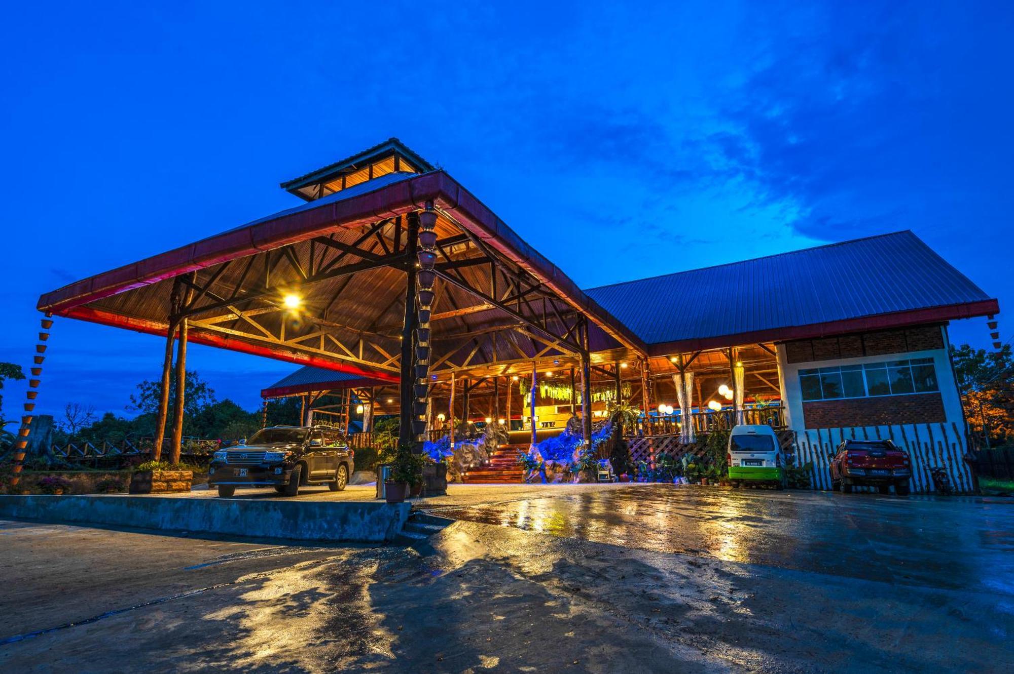 Borneo Sepilok Rainforest Resort Ngoại thất bức ảnh